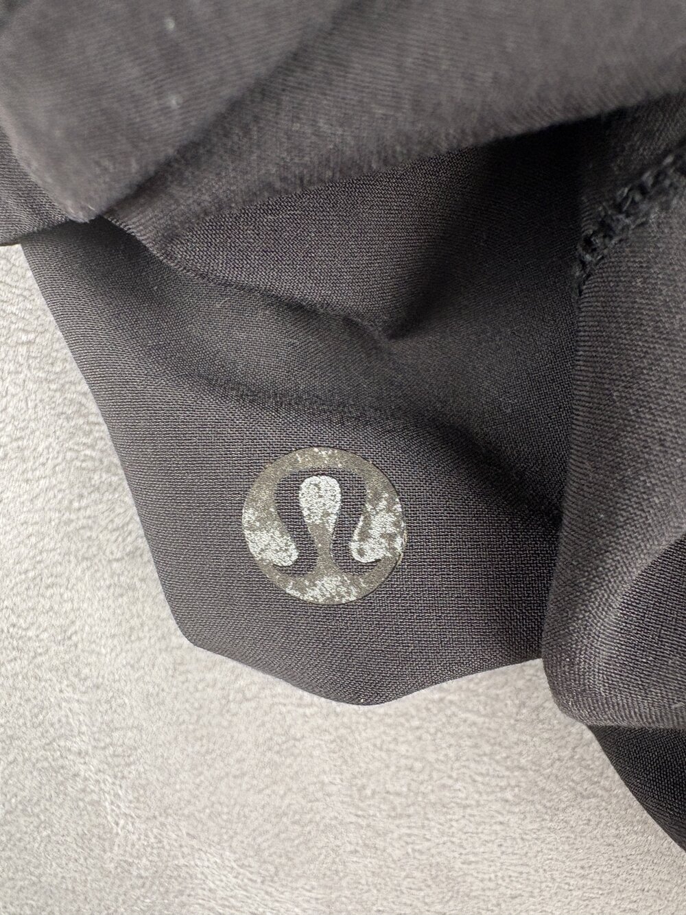Lululemon Women's Running Athletic Shorts Sz 2 Black - Picture 5 of 10